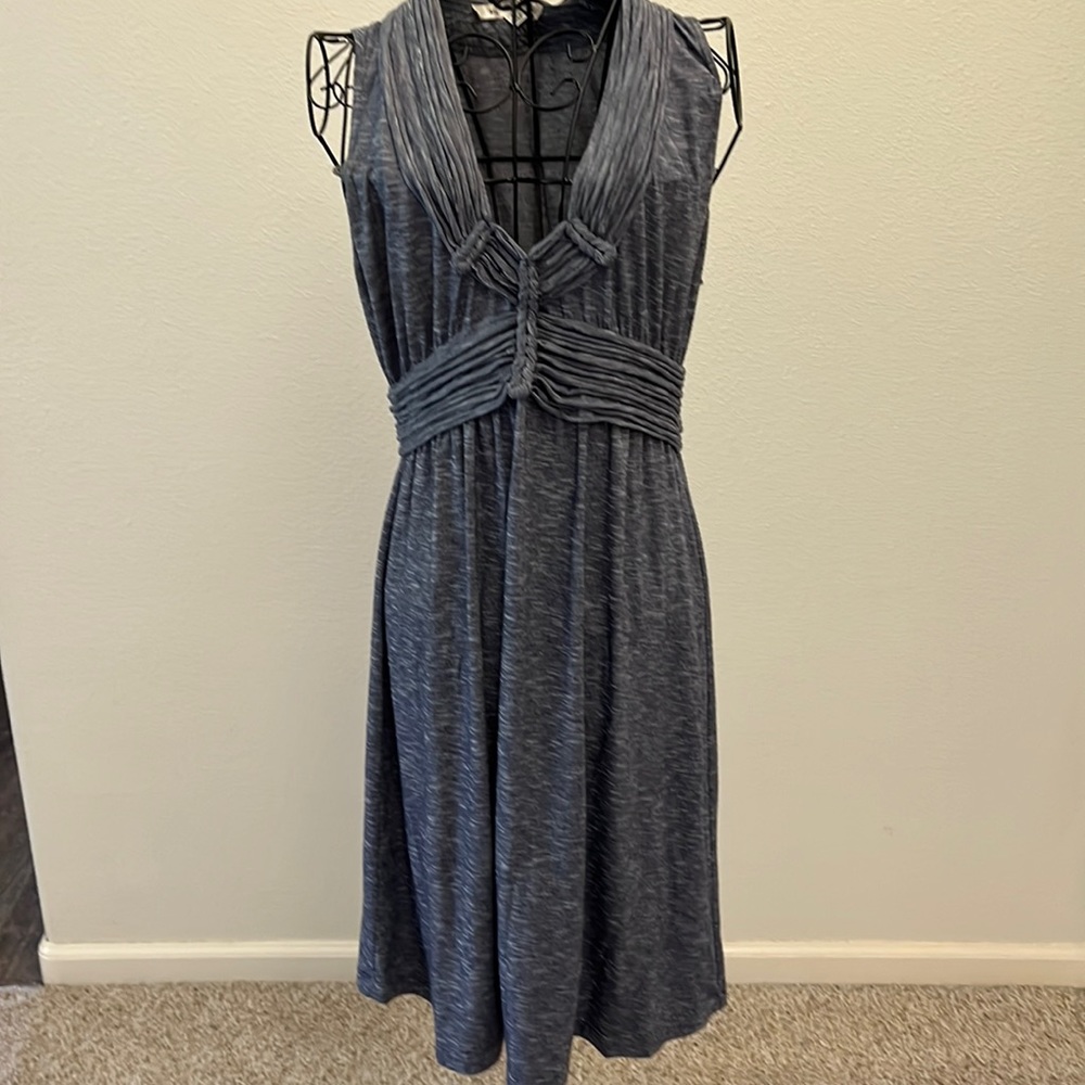 Max Studio cute little dress